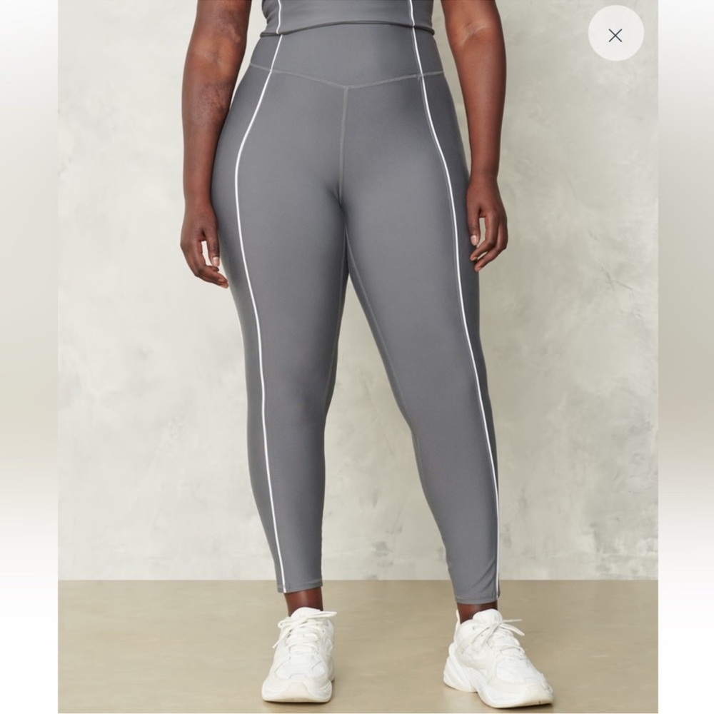 Abercrombie YPB sculptlux curve love 7/8-length legging • M LONG - Picture 3 of 7